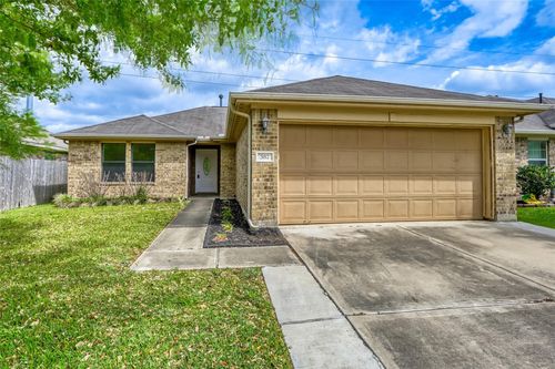387 De Coster Blvd, Alvin, TX, 77511-4755 | Card Image