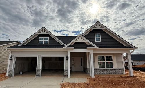 255 Morning Star Dr, Advance, NC, 27006-8016 | Card Image