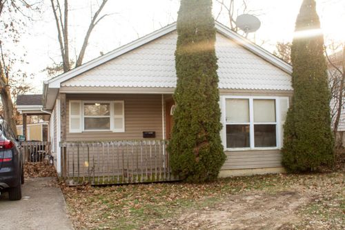 4557 Elizabeth Pl, Blue Ash, OH, 45242 | Card Image