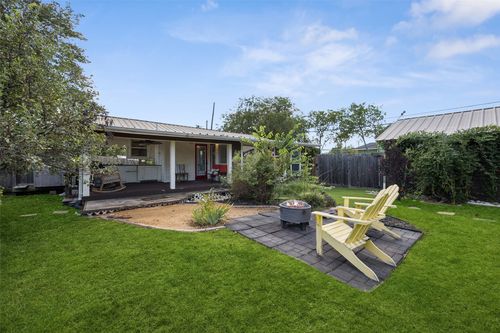 205 W Ash St, Celina, TX, 75009-6397 | Card Image