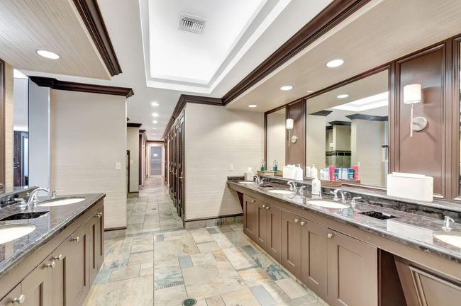6858 Fountains Cir, Condo with 3 bedrooms, 3 bathrooms and null parking in Lake Worth FL | Image 69