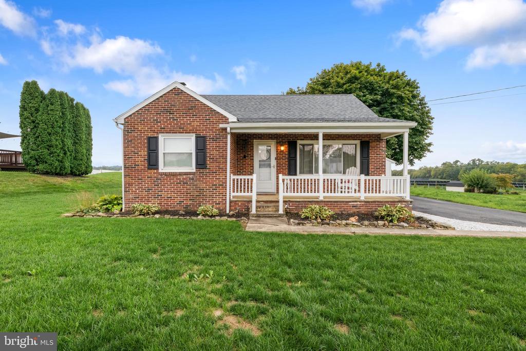 Stoverstown Rd, York, PA 17408