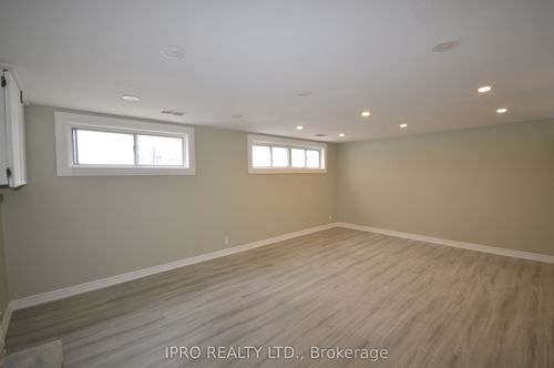 basement-23 Bairstow Cres, Etobicoke, ON, M9W4R3 | Card Image