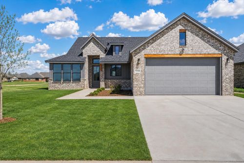 1214 N 6th St, Wolfforth, TX, 79382-2286 | Card Image
