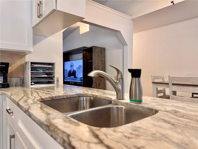 4170 Se 57 Th Ln, House other with 3 bedrooms, 2 bathrooms and null parking in OCALA FL | Image 9
