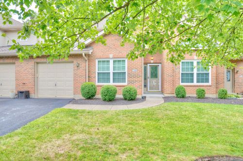 5586 Carolina Way, Burlington, KY, 41005-9127 | Card Image