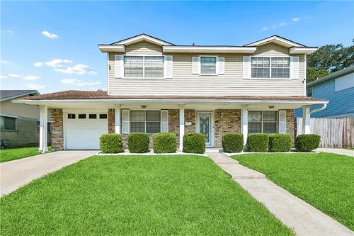 1945 Mediamolle Dr, New Orleans, LA, 70114-3431 | Card Image