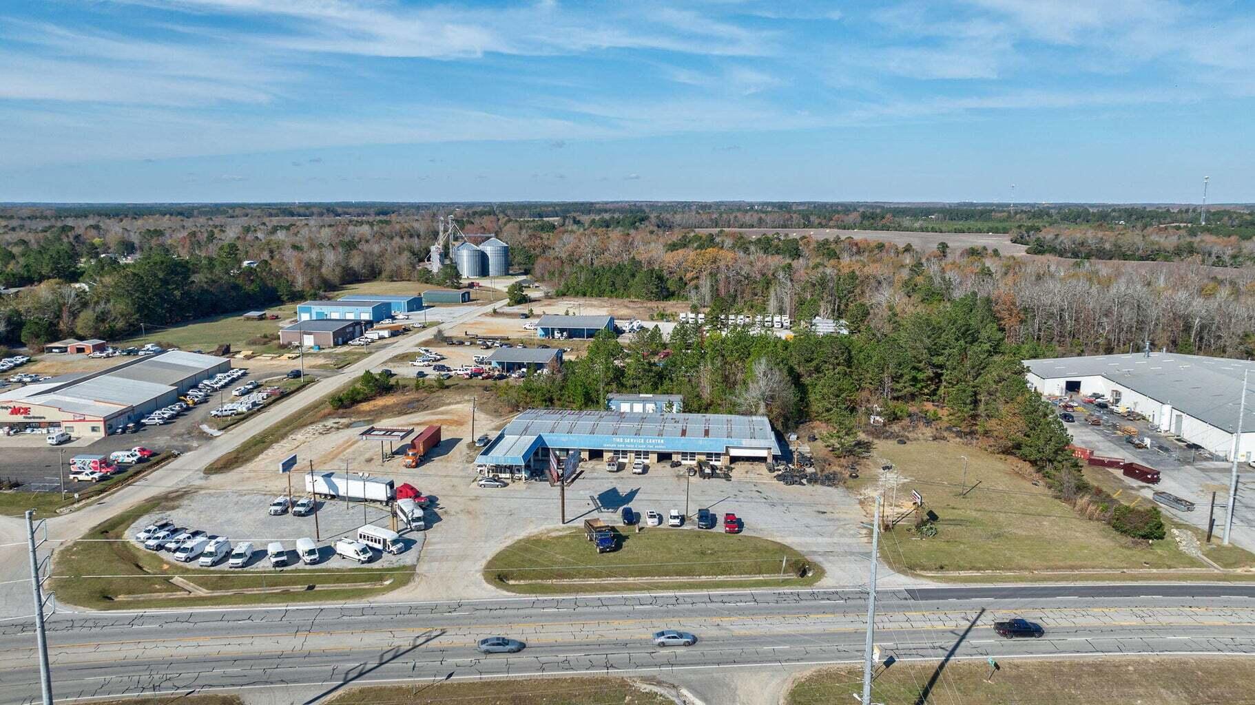 Commercial Sale in Wrens 5