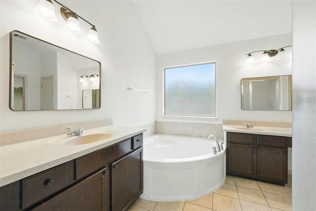 19014 Ridge Cove Ln, House other with 5 bedrooms, 4 bathrooms and 2 parking in Cypress TX | Image 16