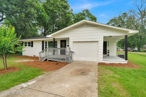 319 Ford Dr, Petal, MS, 39465-2723 | Card Image