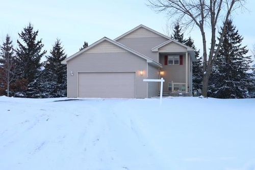 1002 Pleasant View Court Nw, Isanti, MN, 55040 | Card Image