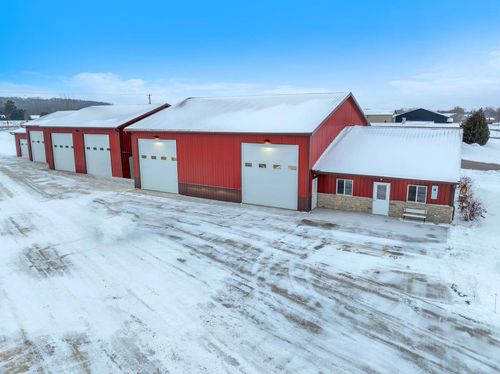 W4562 Lakepark Drive, TAYCHEEDAH, WI, 54935 | Card Image