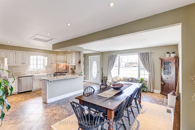 21 Propp Dr, House other with 3 bedrooms, 2 bathrooms and 10 parking in Pontypool ON | Image 6