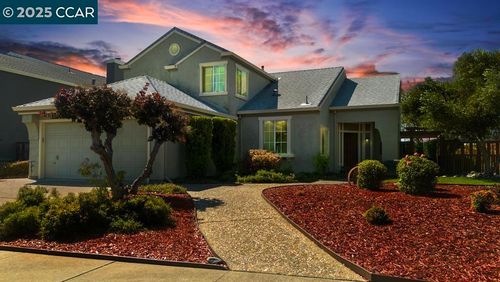 544 Fuchsia Dr, Benicia, CA, 94510-3729 | Card Image