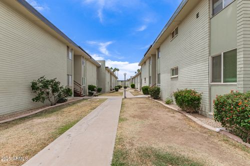 230-6767 N 7th St, Phoenix, AZ, 85014-1004 | Card Image