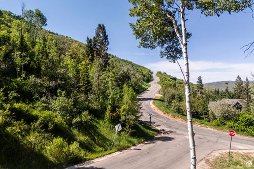 6890 Canyon Drive Ct, Park City, UT, 84098-5017 | Card Image