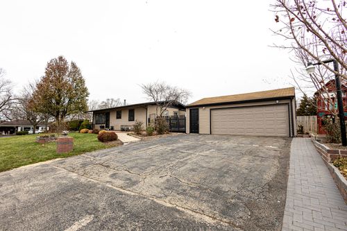 503 Cheyenne Drive, Lake In The Hills, IL, 60156 | Card Image