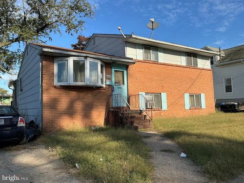 6709 Chandler Ave, PENNSAUKEN, NJ, 08110-6303 | Card Image