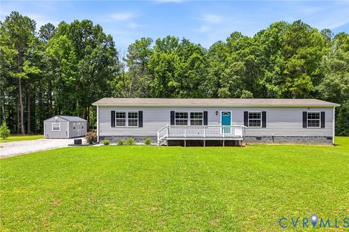 8952 White Oak Church Rd, Wilsons, VA, 23894-2218 | Card Image