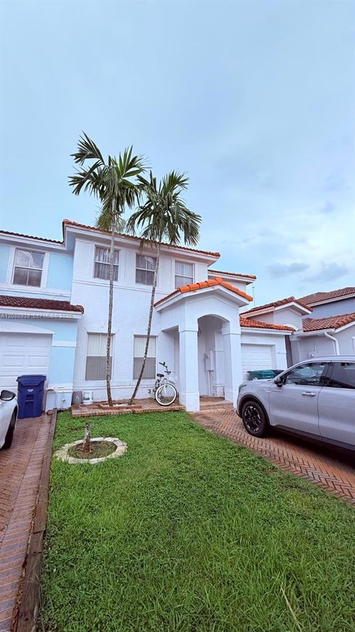 4729 Sw 163rd Pl, Miami, FL, 33185-5117 | Card Image