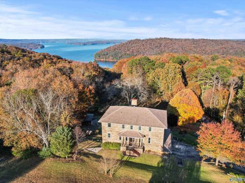 55 Mountain Laurel Ln, Guntersville, AL, 35976-8024 | Card Image