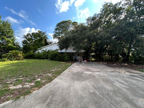 69 Laurie Dr Ne, Fort Walton Beach, FL, 32548-5148 | Card Image