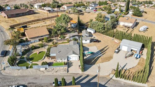 42620 Wauconda Dr, Lake Hughes, CA, 93532-1413 | Card Image