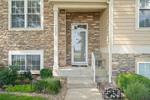 7731 W 158th Ter, Overland Park, KS, 66223-3691 | Card Image