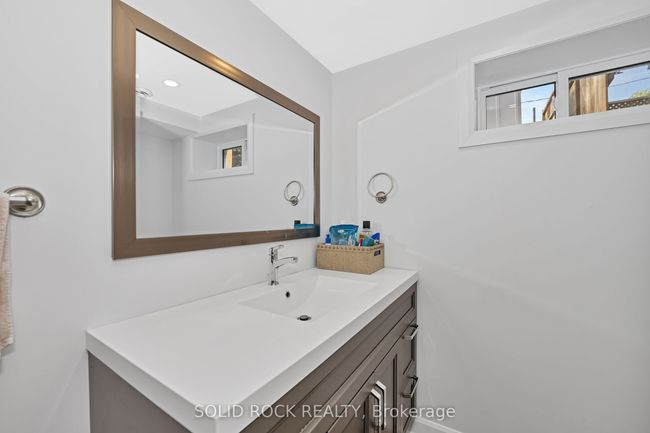 1229 Erindale Dr, House other with 4 bedrooms, 2 bathrooms and 3 parking in Ottawa ON | Image 28
