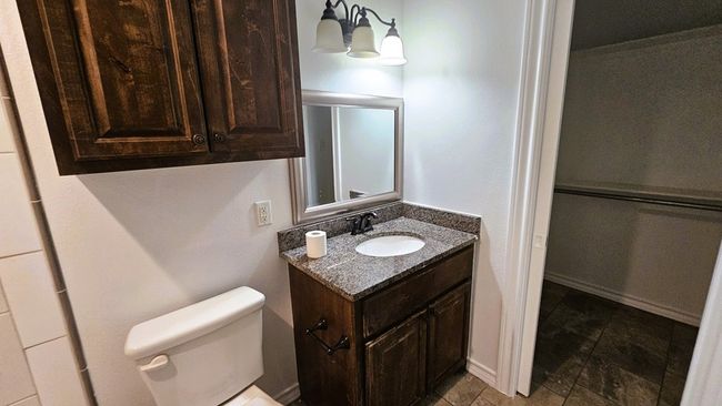 613 N Adams St, House other with 3 bedrooms, 3 bathrooms and 1 parking in San Angelo TX | Image 8