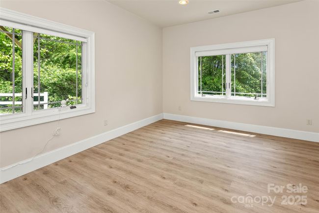 9 Gazebo Trl, Condo with 3 bedrooms, 2 bathrooms and null parking in Clyde NC | Image 27