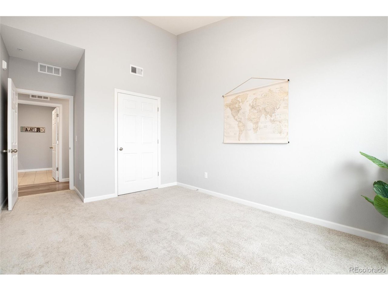 Residential in Englewood 5