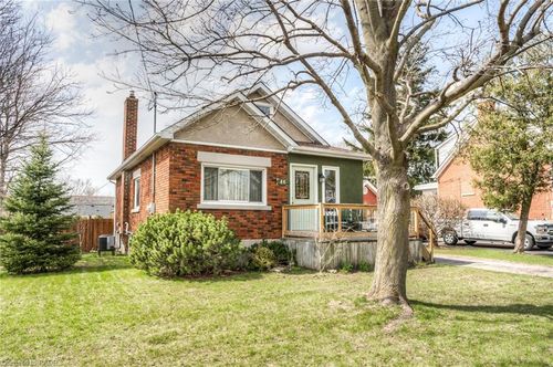46 Second Ave, Kitchener, ON, N2C1N5 | Card Image