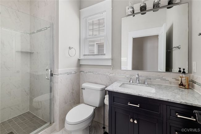 First floor primary en suite bath | Image 20