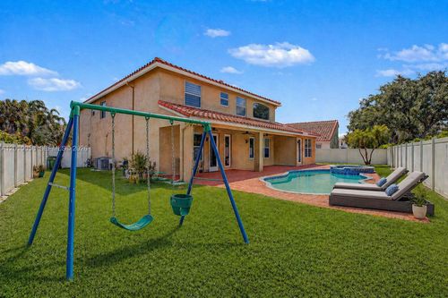 18901 Sw 15th St, Pembroke Pines, FL, 33029-6127 | Card Image