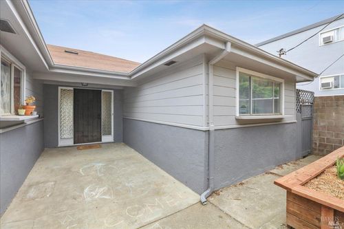 lower-1722 Santa Clara Street, Vallejo, CA, 94590 | Card Image