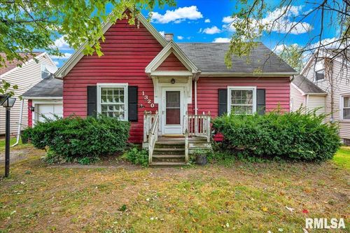 1320 N Rhodora Ave, West Peoria, IL, 61604-3893 | Card Image