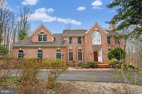 6612 Colchester Rd, Clifton, VA, 20124-1927 | Card Image