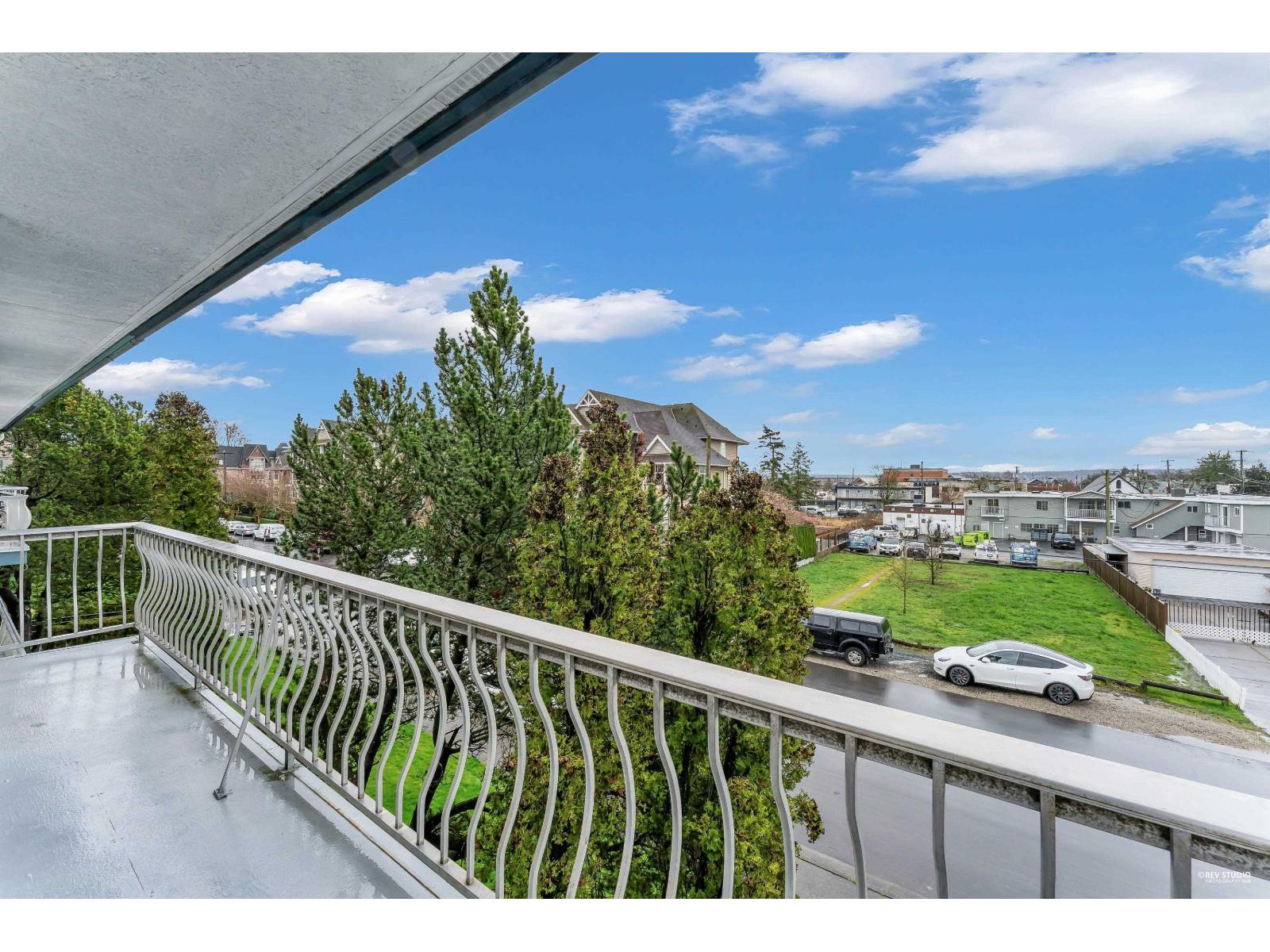 Residential in Surrey 5