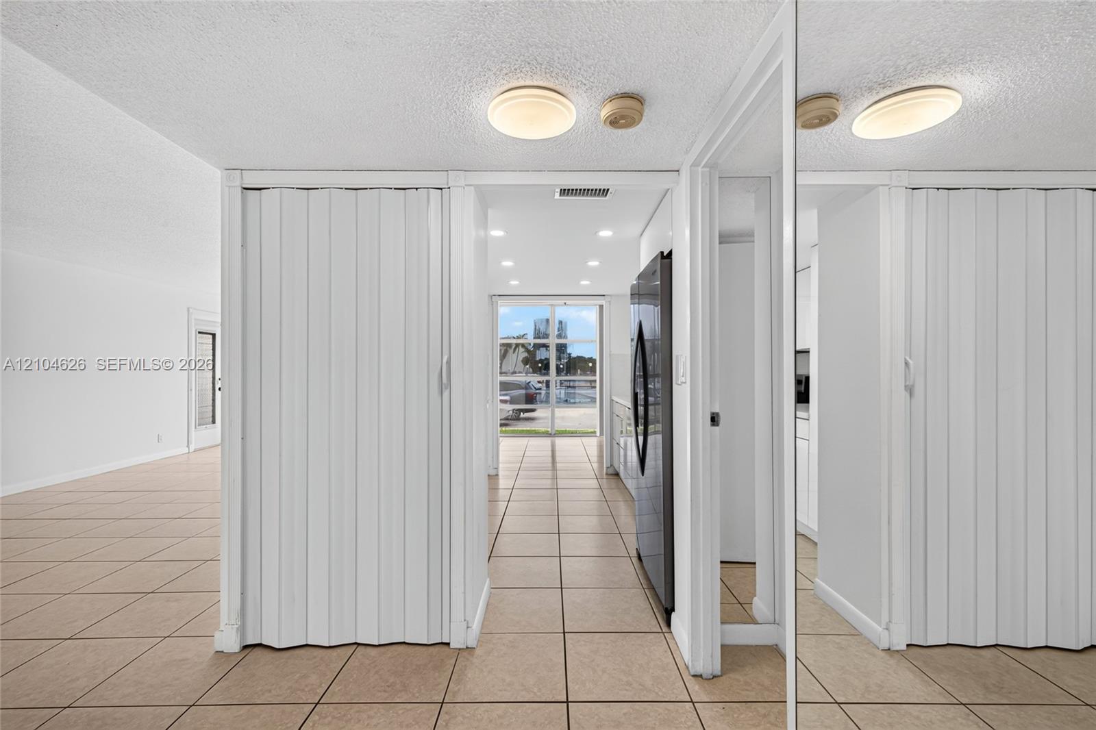 Residential Lease in Hallandale Beach 5