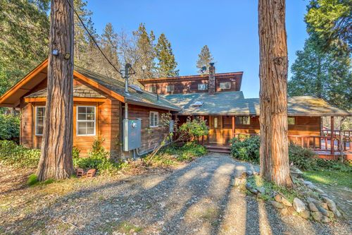 1956 E Fork Rd, Williams, OR, 97544-9757 | Card Image