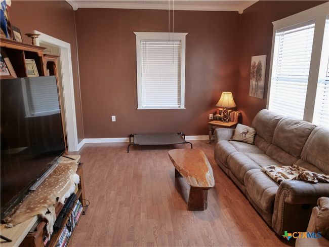 205 Hubbard Street, House other with 5 bedrooms, 3 bathrooms and null parking in Yoakum TX | Image 24
