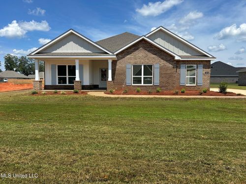 111 Firefly Dr, Lucedale, MS, 39452-5253 | Card Image