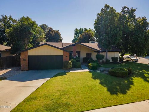 2601 Barrington Street, Bakersfield, CA, 93309 | Card Image