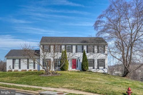 66 Fox Rock Dr, MYERSVILLE, MD, 21773-8415 | Card Image