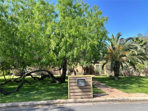 608 N Mccoll Circle, McAllen, TX, 78501 | Card Image