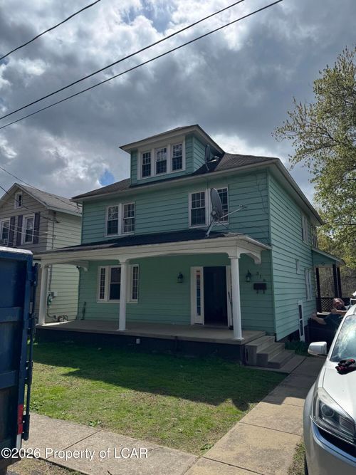 319 W Newport St, Glen Lyon, PA, 18617-1246 | Card Image