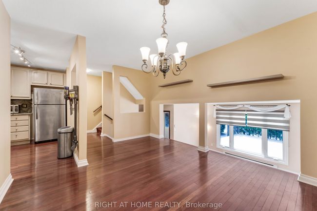115 Royalton Pvt, House attached with 3 bedrooms, 2 bathrooms and 1 parking in Ottawa ON | Image 16
