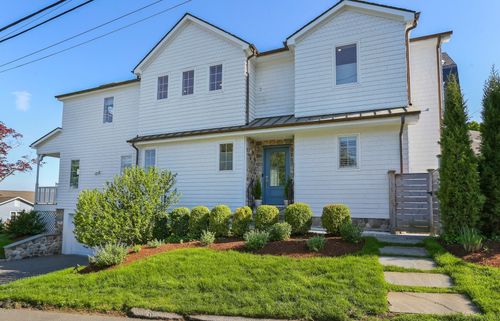 5 Compo Hill Ave, Westport, CT, 06880-6609 | Card Image