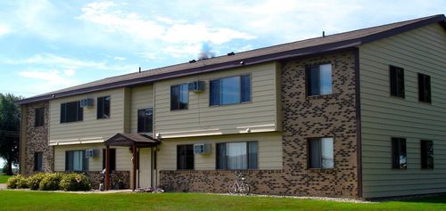 apt-7-120 Slocum St, Holloway, MN, 56249-1160 | Card Image